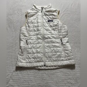Patagonia  Nano puffers Size:S Women's White Quilted Vest